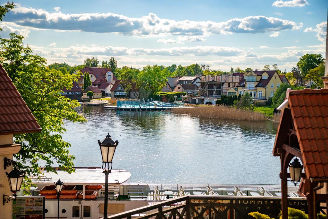 Apartamenty Kasztanowa Mikołajki エクステリア 写真